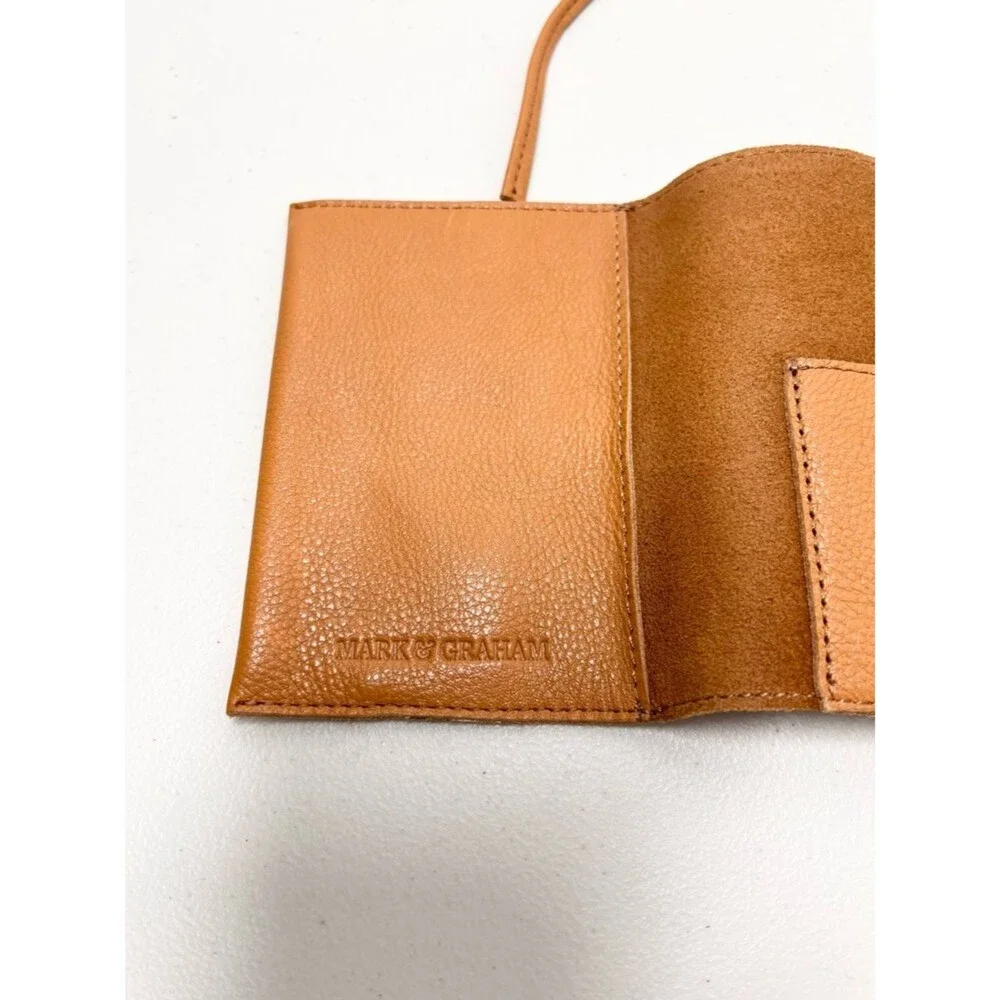 Mark & Graham Leather Charger Roll Up Camel Carry Case Unisex Monogrammed “LB”